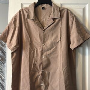 Men’s tan shirt